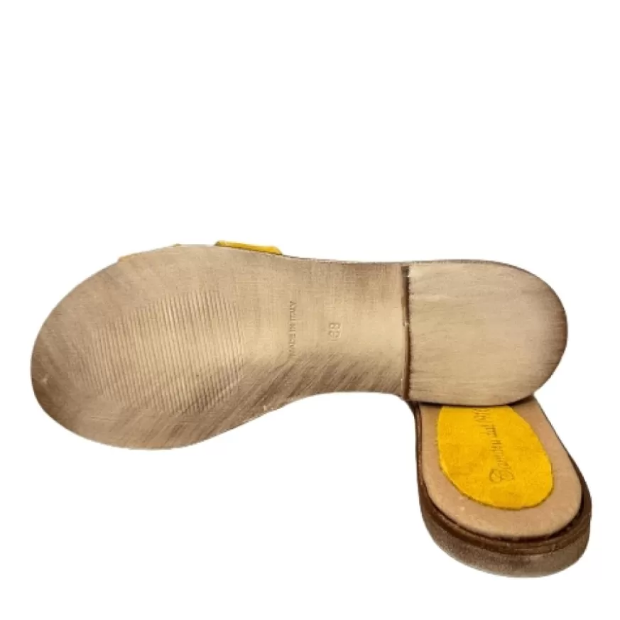 Donna CAMARRI CALZATURE Scarpe Donna | Ciabatta In Camoscio Giallo Con Borchiette